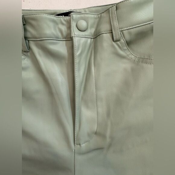 NWOT ZARA FAUX LEATHER STRAIGHT LEG PANTS - Picture 5 of 9